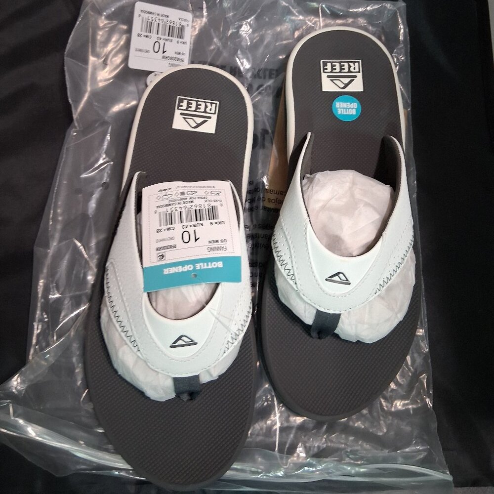 REEF FANNING Mens Slides Sandals Size 10 Grey White RF002026GRW Bottle Opener
